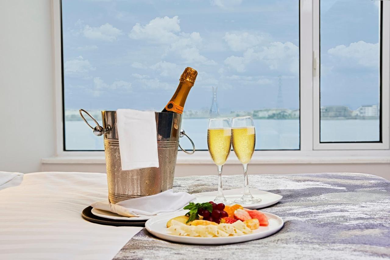 The Yacht Hotel Sea Front Lekki Phase 1 拉各斯 外观 照片