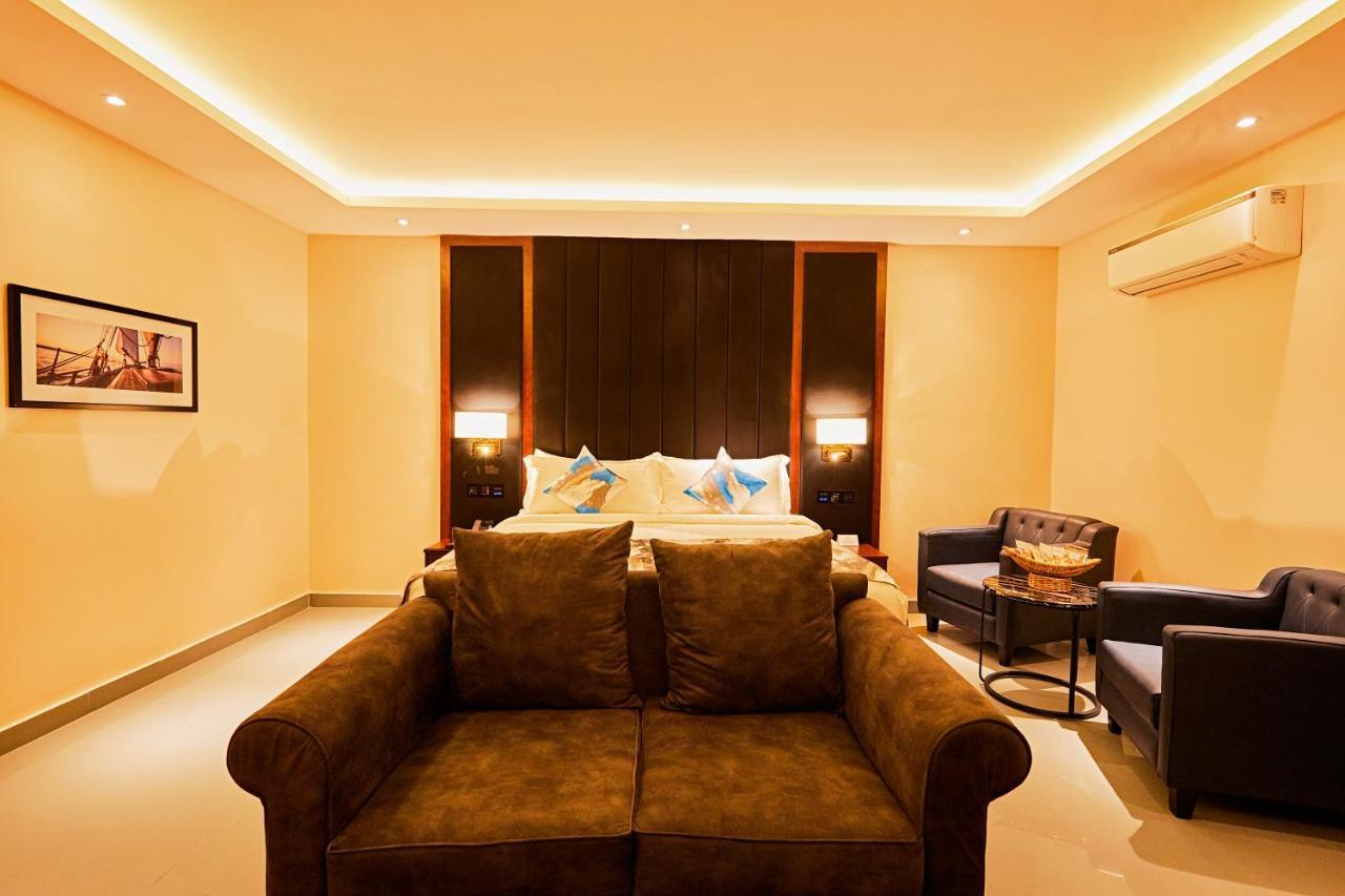 The Yacht Hotel Sea Front Lekki Phase 1 拉各斯 外观 照片