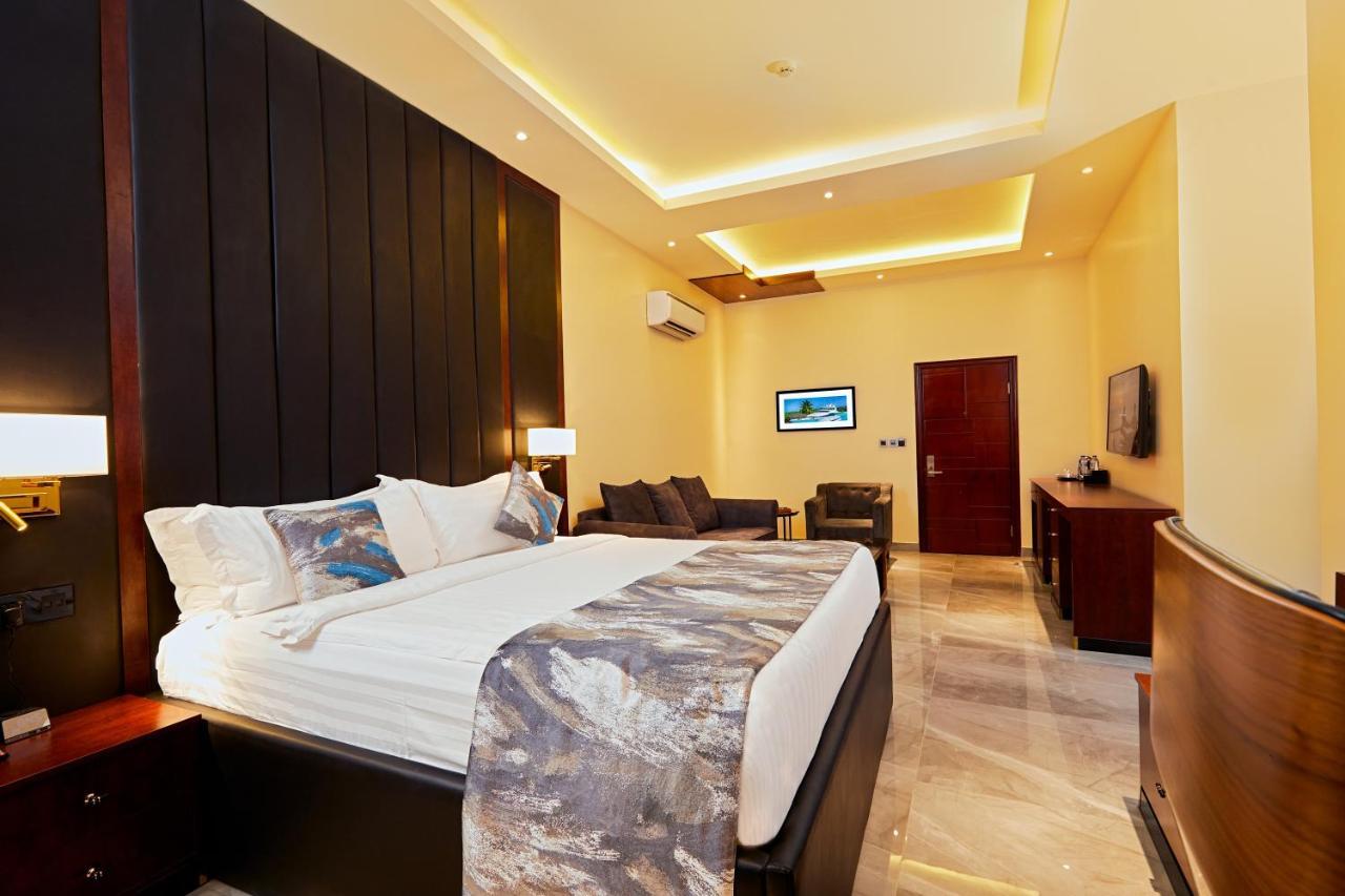 The Yacht Hotel Sea Front Lekki Phase 1 拉各斯 外观 照片