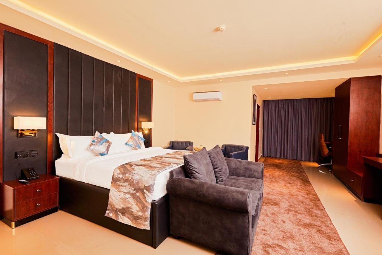 The Yacht Hotel Sea Front Lekki Phase 1 拉各斯 外观 照片