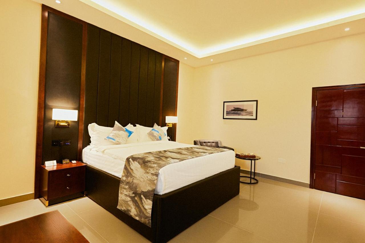 The Yacht Hotel Sea Front Lekki Phase 1 拉各斯 外观 照片